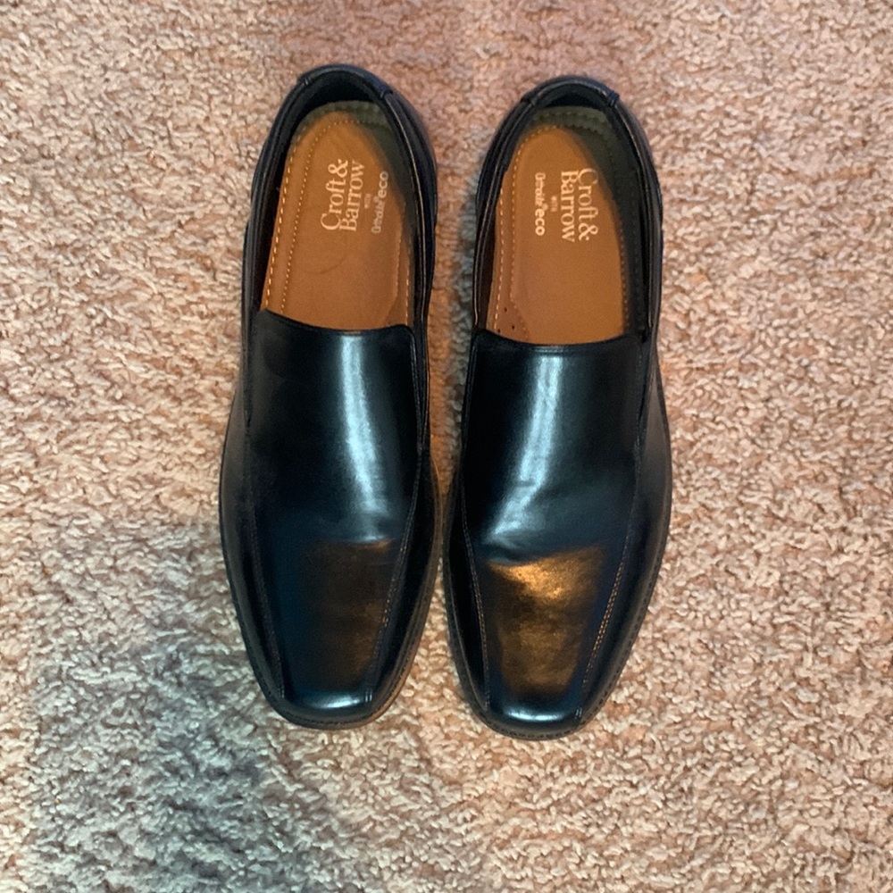 dress shoes